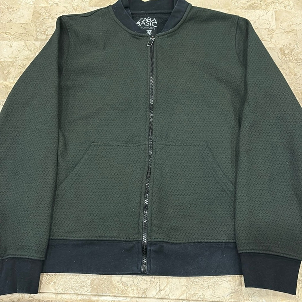 🔴SOLD🔴 Zara zip up Sweatshirt